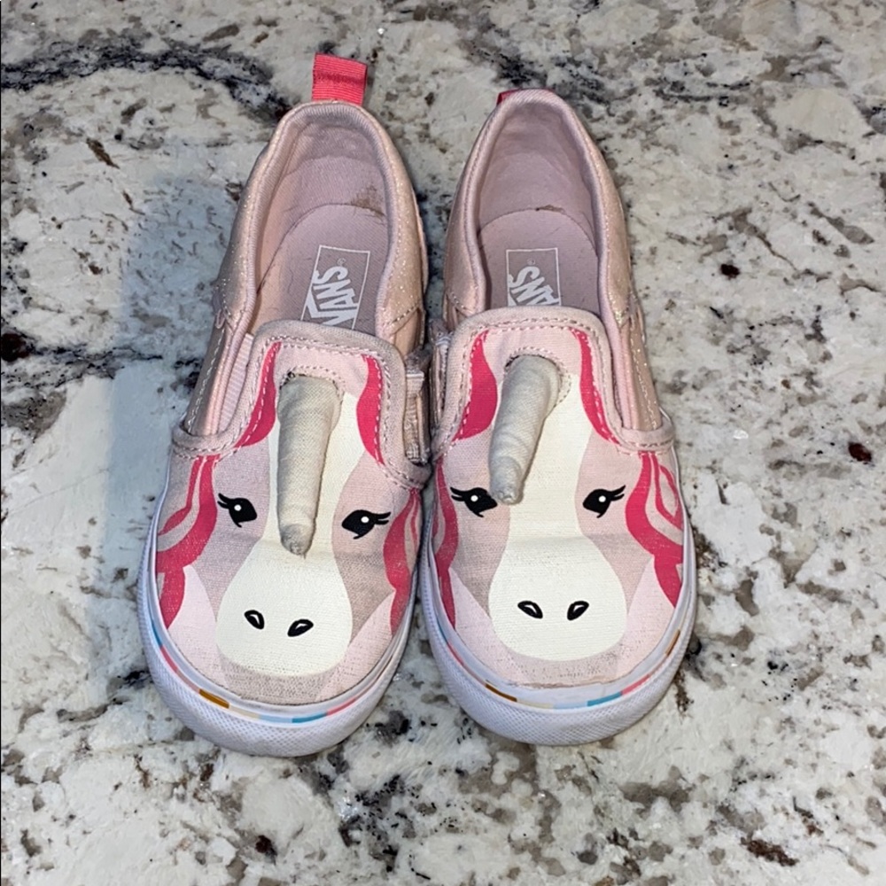 Unicorn Vans 🦄